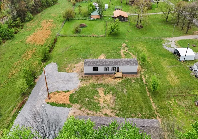 Photo 3 of Sale Pending at 10201 N Main, Cassville, MO 65625 | MLS# 1343357 | Listing updated on 2026-07-20