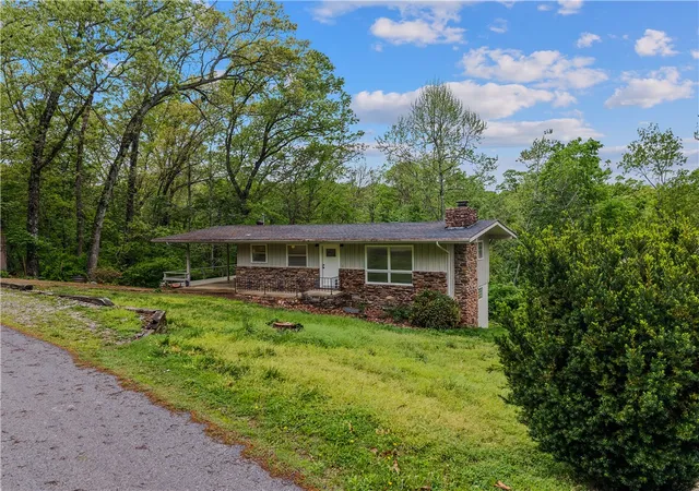 1st image of 29 Gillingham Dr, Bella Vista, AR 72715 | MLS# 1343302