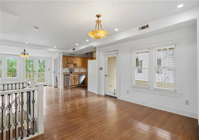 5th image of 215 Spring St, Eureka Springs, AR 72632 | MLS# 1343108