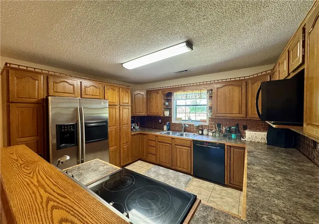 4th image of 38 Wilson Dr, Berryville, AR 72616 | MLS# 1343332