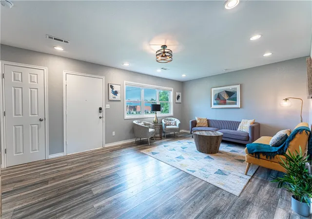 2nd image of 1103 Bella Vista Rd, Bentonville, AR 72712 | MLS# 1343353