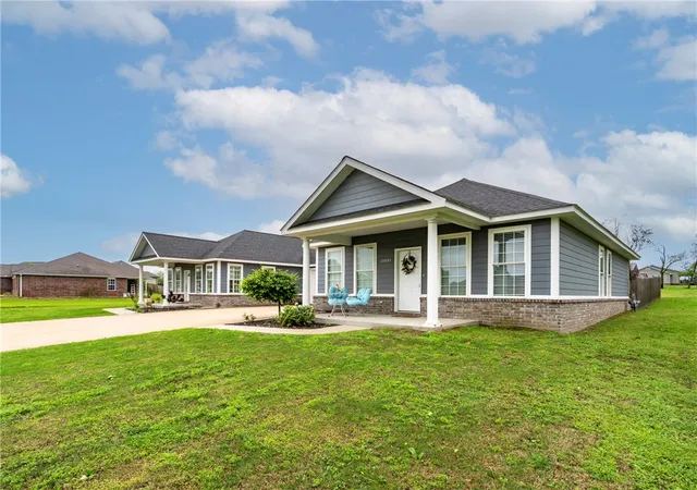 Homes for sale in Siloam Springs, AR | 21037 And 21039 Richard Ct, Siloam Springs, AR 72761 | MLS# 1343065