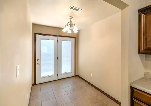 4th image of 1270 -1274 Trinity Dr, Fayetteville, AR 72704 | MLS# 1343378