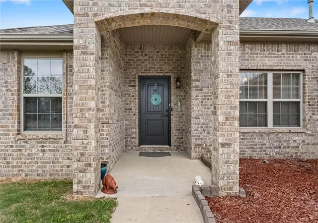 Photo 3 of Single family home for sale at 710 Bonnie Scotland Dr, Prairie Grove, AR 72753 | MLS# 1343175 | Listing updated on 2026-08-31