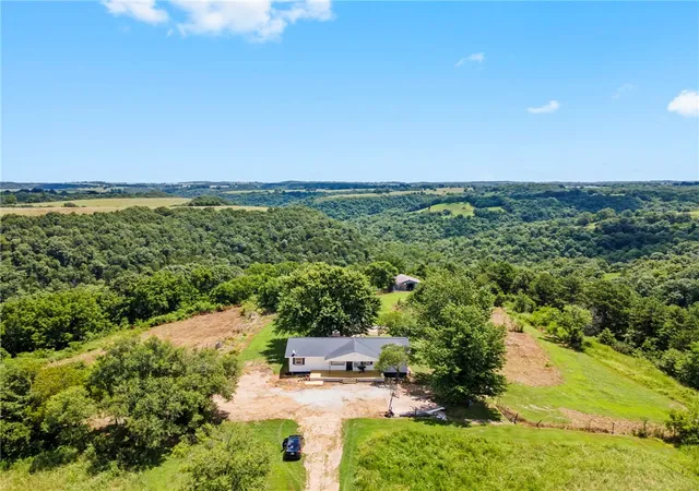 Homes for sale in Omaha, AR | 9402 Stone Ln, Omaha, AR 72662 | MLS# 1343399