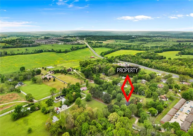 39th image of 10871 Brady Rd, Prairie Grove, AR 72753 | MLS# 1343574