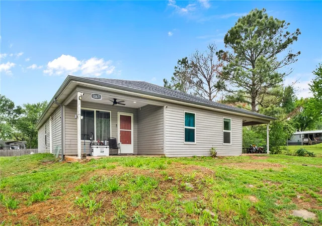 Homes for sale in Prairie Grove, AR | 10871 Brady Rd, Prairie Grove, AR 72753 | MLS# 1343574