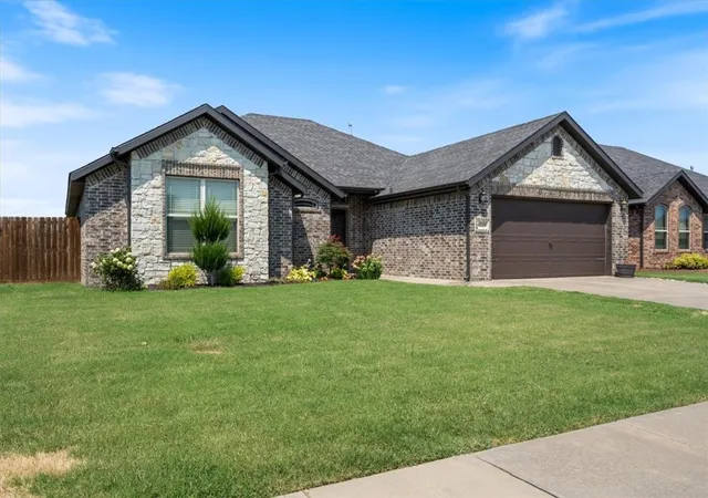Photo 1 of Sale Pending at 6210 S 38th Street, Rogers, AR 72758 | MLS# 1343698 | Listing updated on 2026-07-09