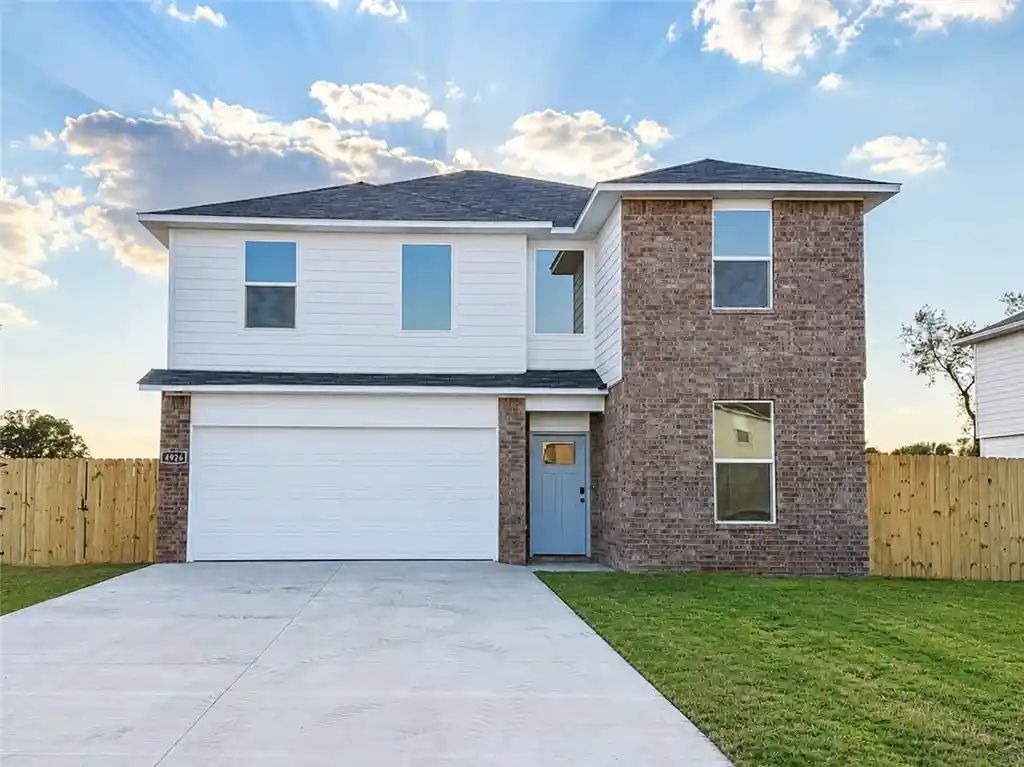 Photo 1 of Single family home for sale at 3826 Basin Springs Ave, Springdale, AR 72764 | MLS# 1343800 | Listing updated on 2026-10-25