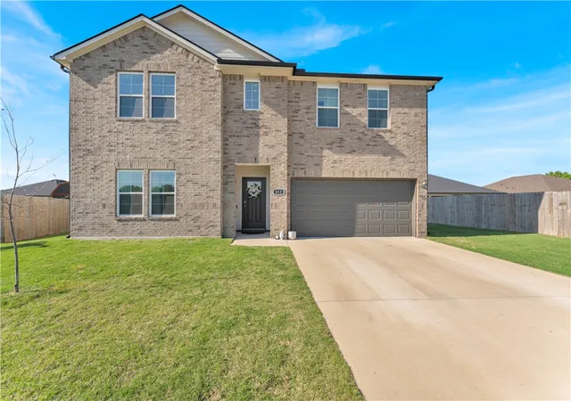Homes for sale in Siloam Springs, AR | 613 W Cattleman Ct, Siloam Springs, AR 72761 | MLS# 1343217