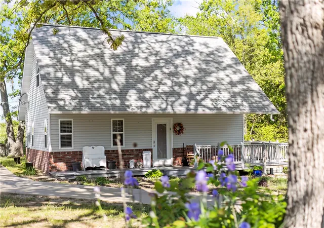 3rd image of 1640 Wolf Springs Rd, Harrison, AR 72601 | MLS# 1343818