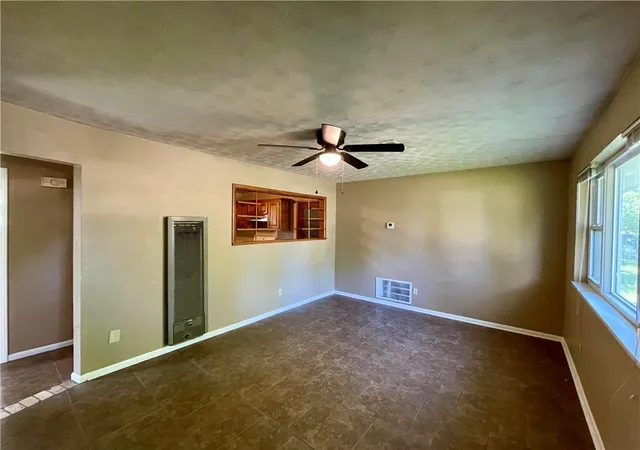 5th image of 404 Michael St, Springdale, AR 72764 | MLS# 1343413