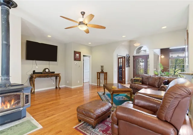 2nd image of 9207 And 9209 Coker Rd, Gentry, AR 72734 | MLS# 1342739