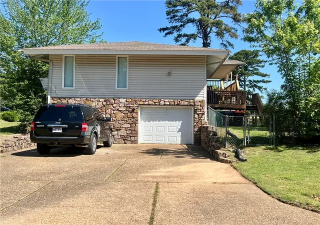 Homes for sale in Russellville, AR | 805 W Norristown Cir, Russellville, AR 72802 | MLS# 1343850