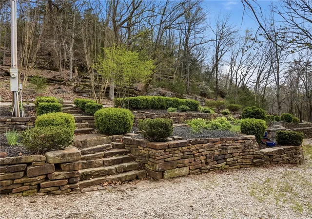 48th image of 757 Lakeview Dr, Eureka Springs, AR 72631 | MLS# 1343650