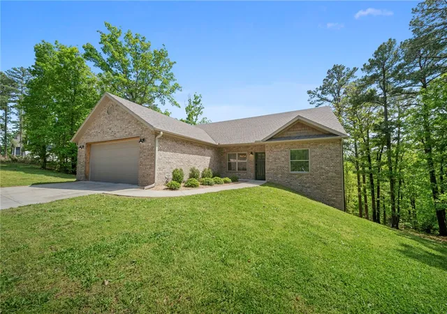 Photo 3 of Single family home for sale at 17943 Antler Ridge, Rogers, AR 72756 | MLS# 1343700 | Listing updated on 2026-08-01