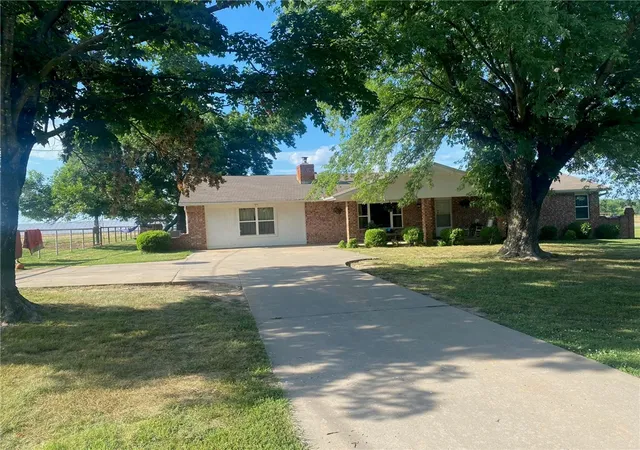 2nd image of 12470 Jimmy Devault Rd, Farmington, AR 72730 | MLS# 1342690