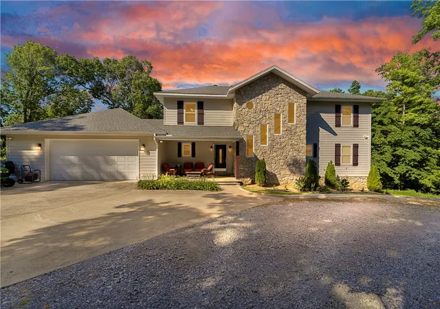 Photo 1 of Single family home for sale at 14222 Esculapia Holw Rd, Rogers, AR 72758 | MLS# 1343964 | Listing updated on 2026-08-03