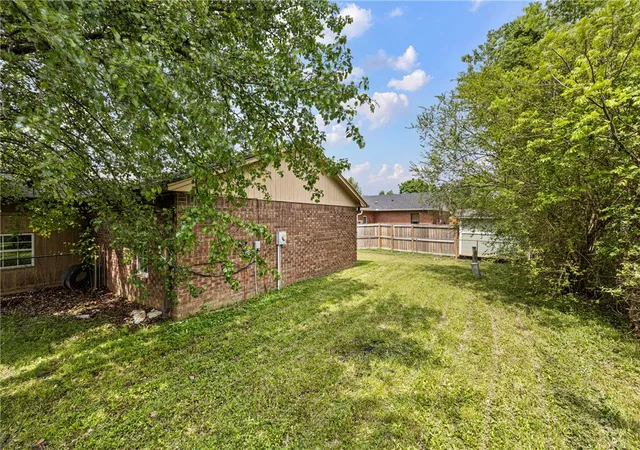 Homes for sale in Clarksville, AR | 10 Cagle St, Clarksville, AR 72830 | MLS# 1344086