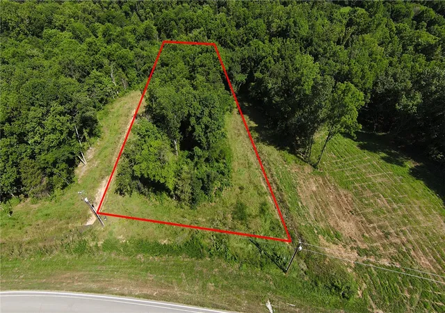 image of 16 Gordon Hollow Dr, Bella Vista, AR 72715 | MLS# 1343975