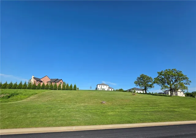 Photo 1 of Land for sale at 4811 S Southgate Ests Cir, Rogers, AR 72758 | MLS# 1344166 | Listing updated on 2026-04-24