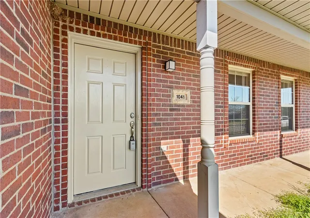 image of 1041 Sara Beth St, Elkins, AR 72727 | MLS# 1344095