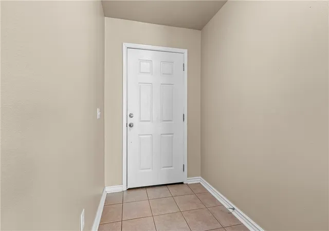 image of 1041 Sara Beth St, Elkins, AR 72727 | MLS# 1344095