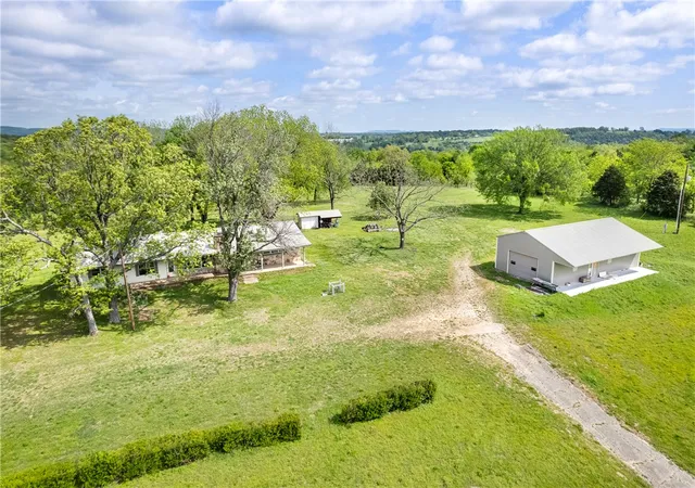 Homes for sale in Berryville, AR | 3648 And 3644 W Hwy 62, Berryville, AR 72616 | MLS# 1344077