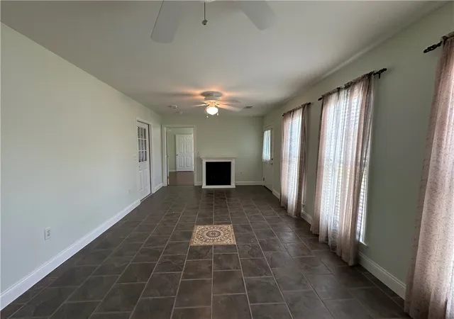 17th image of 746 Embassy Pkwy, Mountain Home, AR 72653 | MLS# 1344207