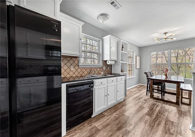 3rd image of 10 W Crook Ln, Bella Vista, AR 72714 | MLS# 1344143