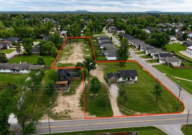 1st image of 904 & 906 E New Hope Rd, Rogers, AR 72758 | MLS# 1344230
