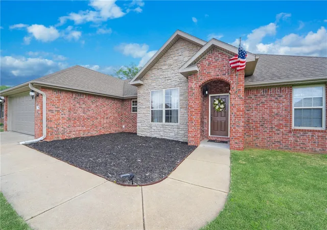 Photo 3 of Single family home for sale at 447 Buckboard Rd, West Fork, AR 72774 | MLS# 1344252 | Listing updated on 2026-07-12