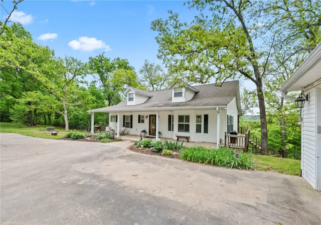 3rd image of 17859 Old Hwy 68, Siloam Springs, AR 72761 | MLS# 1343586