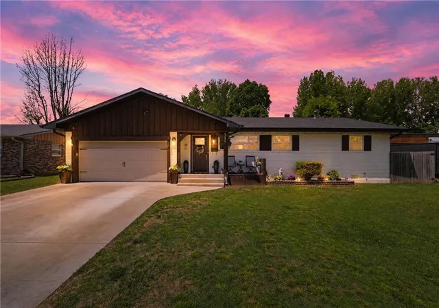 1st image of 1300 Dyer St, Springdale, AR 72762 | MLS# 1344302