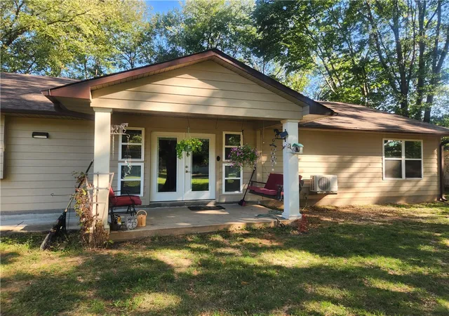 Homes for sale in Ozark, AR | 110 Walker St, Ozark, AR 72949 | MLS# 1344288