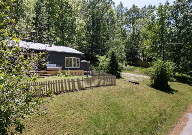 3rd image of 18952 Shoreline Wy, Fayetteville, AR 72703 | MLS# 1343571