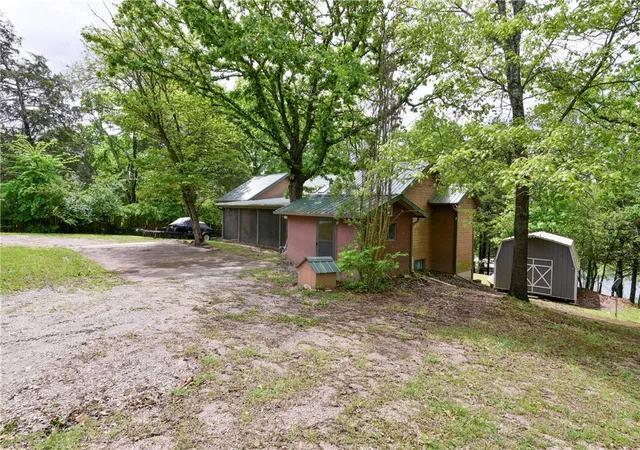 Homes for sale in Eagle Rock, MO | 27527 Hock Ln, Eagle Rock, MO 65641 | MLS# 1344375