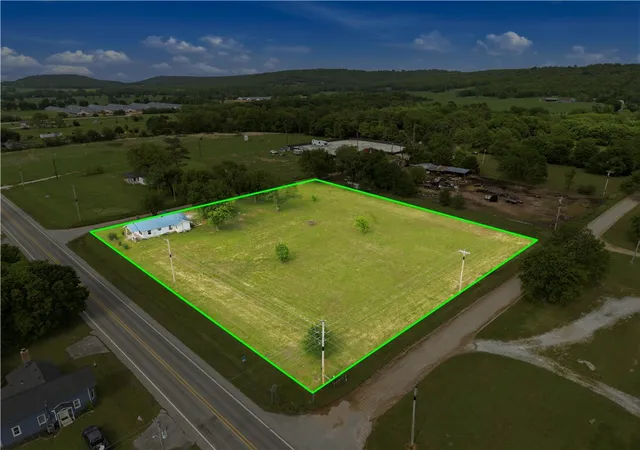 49th image of 22389 North Rd, Summers, AR 72769 | MLS# 1341989