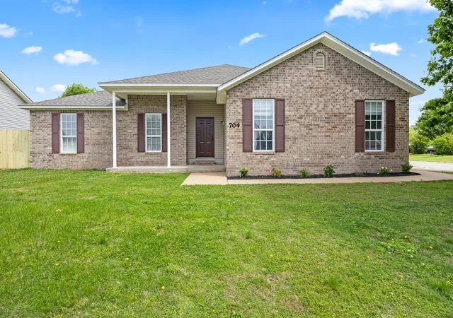 2nd image of 704 Sw Charlotte St, Gravette, AR 72736 | MLS# 1343995