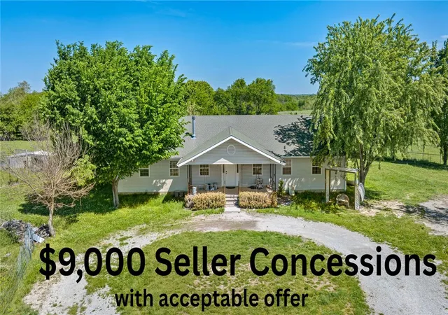 Homes for sale in Goodman, MO | 727 Banner Rd, Goodman, MO 64843 | MLS# 1344430