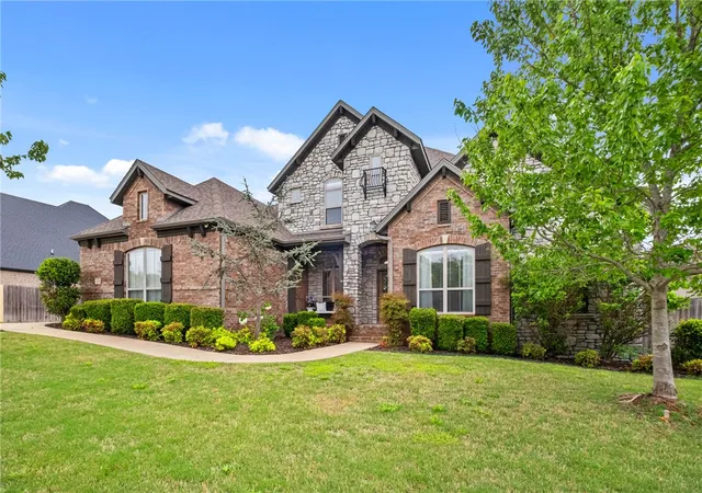 3rd image of 1510 Glastonbury Dr, Centerton, AR 72719 | MLS# 1343098
