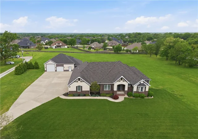 Homes for sale in Cave Springs, AR | 571 S Rainbow Rd, Cave Springs, AR 72718 | MLS# 1344484