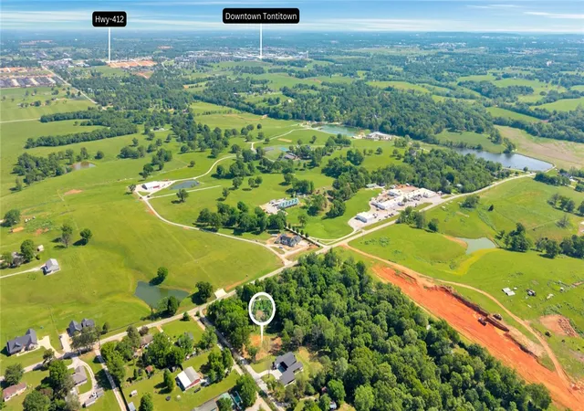 2nd image of 2388 Terra Ln, Springdale, AR 72762 | MLS# 1344424