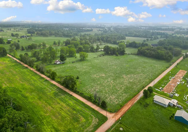 image of 9708 Digby Dr, Gentry, AR 72734 | MLS# 1344177