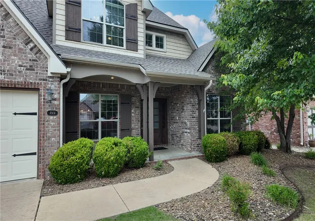 Homes for sale in Bentonville, AR | 4904 Sw Ridge Mont Rd, Bentonville, AR 72713 | MLS# 1343609