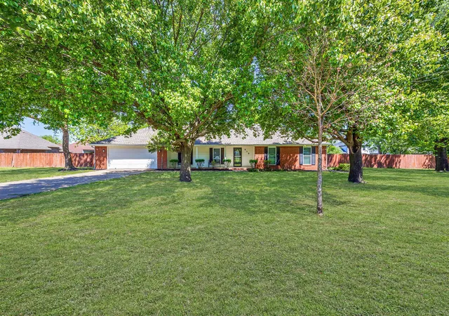 Homes for sale in Springdale, AR | 936 Quail Run, Springdale, AR 72764 | MLS# 1343584