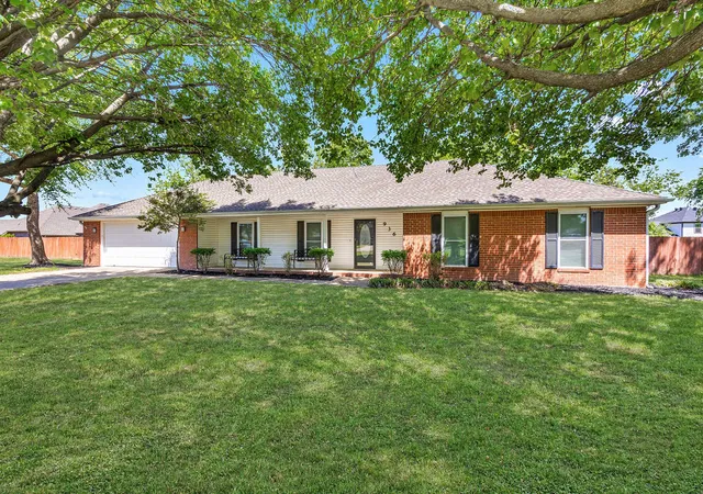 Homes for sale in Springdale, AR | 936 Quail Run, Springdale, AR 72764 | MLS# 1343584