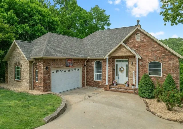 Homes for sale in Rogers, AR | 9877 Admiral Dr, Rogers, AR 72756 | MLS# 1344521
