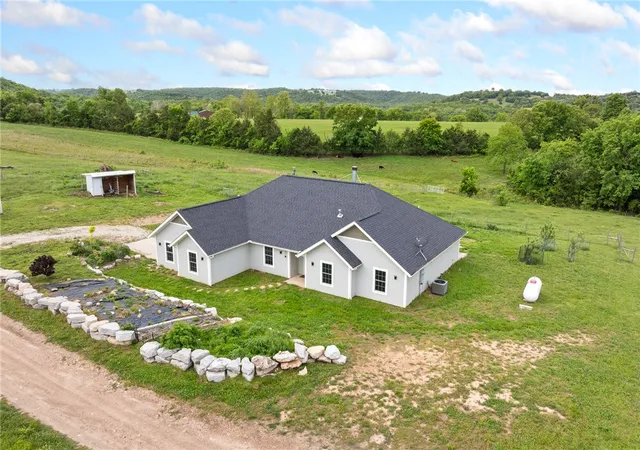 Homes for sale in Harrison, AR | 307 Whitetail Dr, Harrison, AR 72601 | MLS# 1344790