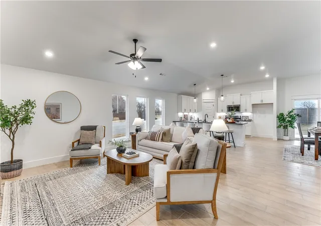 Photo 4 of Sale Pending at 2611 Jazz Ave, Bentonville, AR 72712 | MLS# 1344857 | Listing updated on 2026-05-01